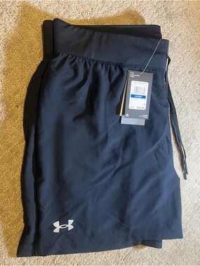 Amazing 😻 Under Armour Black Athletic Shorts